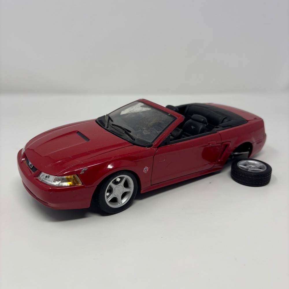 1999 Ford Mustang GT Convertible 1:18 Maisto Diecast FOR PARTS